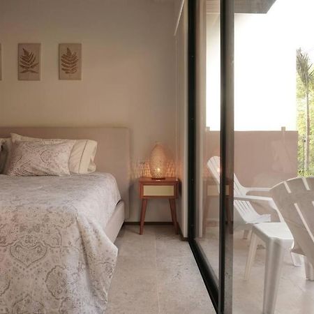 툴룸 Noah Luxury Loft In Downtown 아파트 외부 사진