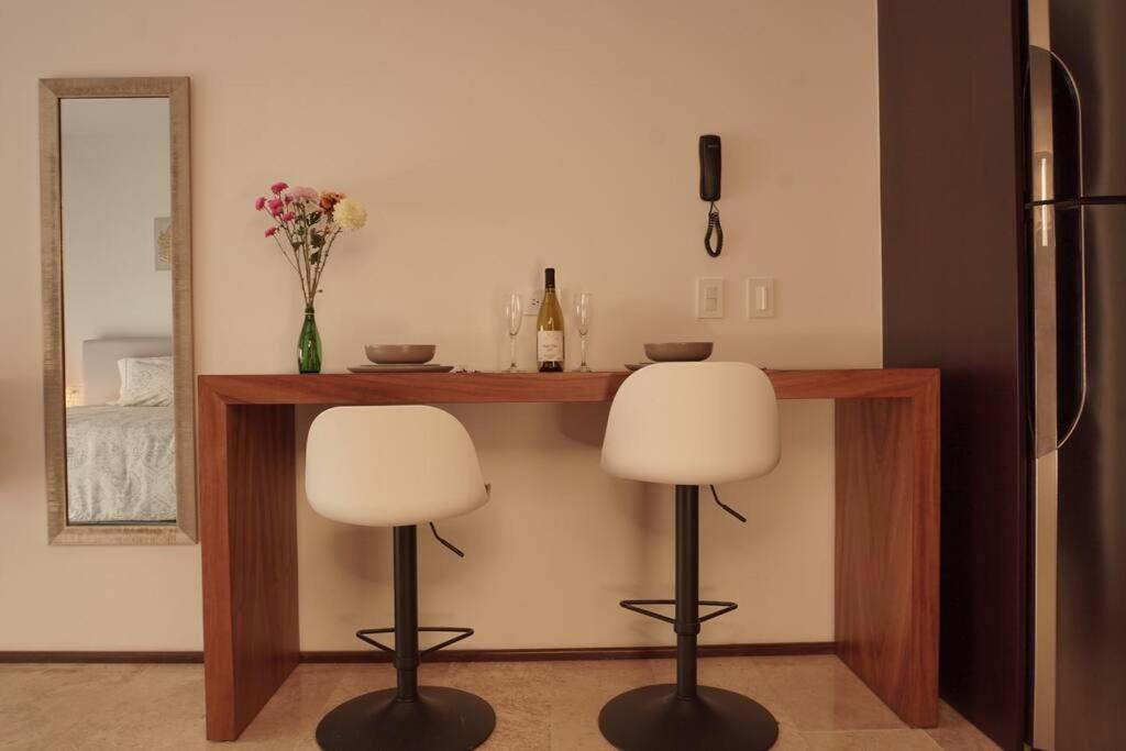 툴룸 Noah Luxury Loft In Downtown 아파트 외부 사진